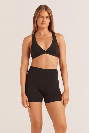 SZEP Black Plunge Crop. Featuring a cross back design, removable bra cups. Designed for low impact movement. 